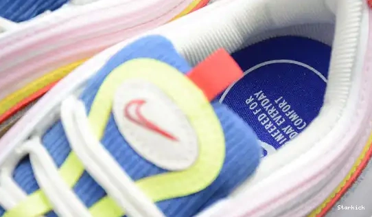 GLOW MAX ARCTIC WOMENS 97 NIKE PINK VOLT SAIL AQ4137-101 SE “CORDUROY” AIR 0702
